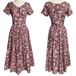 80s Vintage Laura Ashley Dress short sleeve flared skirt floral print preppy.